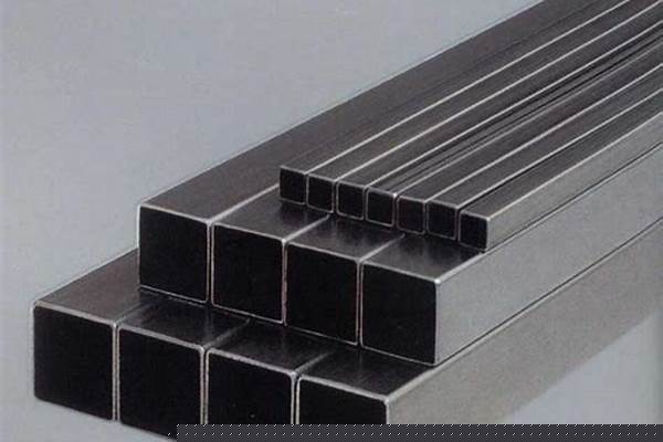 带孔方钢管_带孔的方管