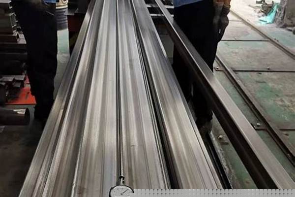 304拉丝方管/a_304拉丝方管报价